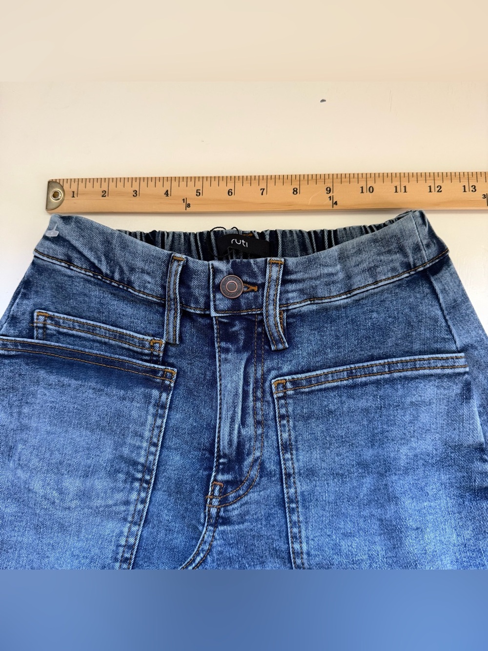 Ruti NWT Barrel Jeans Petite Slouchy Tapered Patch Pockets Blue Denim Size 2 - Picture 5 of 10